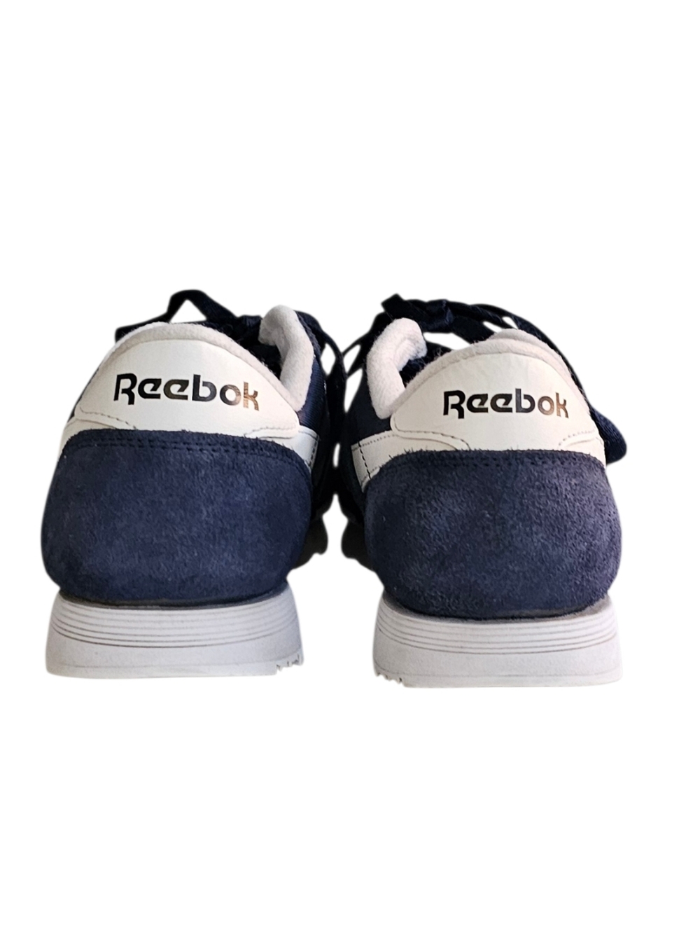 Reebok Unisex Navy Blue White Classic Nylon Sneakers men's 5.5 women's 7.5 - Picture 5 of 9